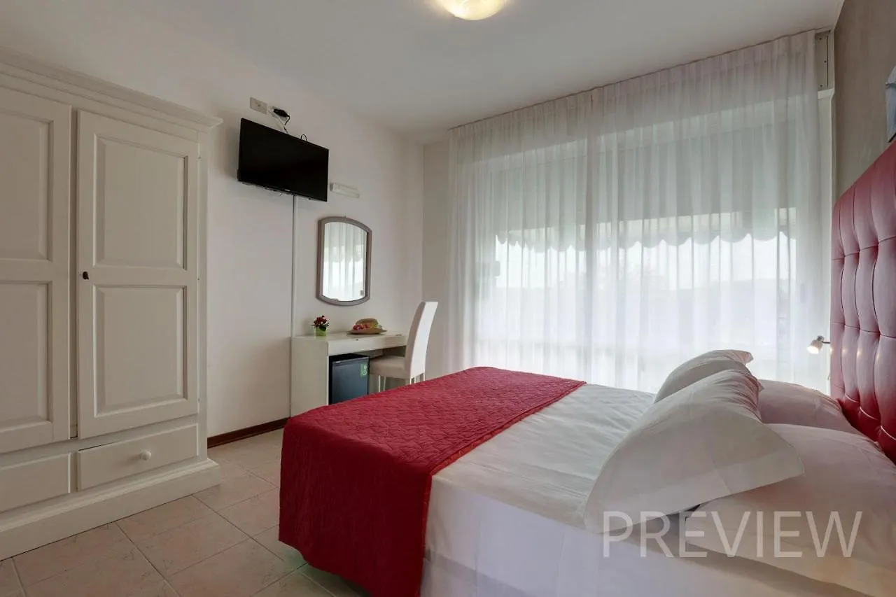 Hotel Hungaria Lido di Jesolo 3*,