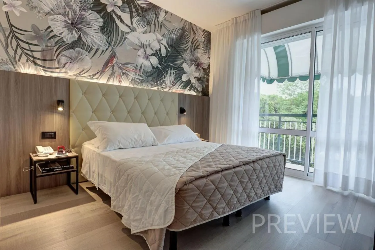 ***  Hotel Hungaria Lido di Jesolo Италия