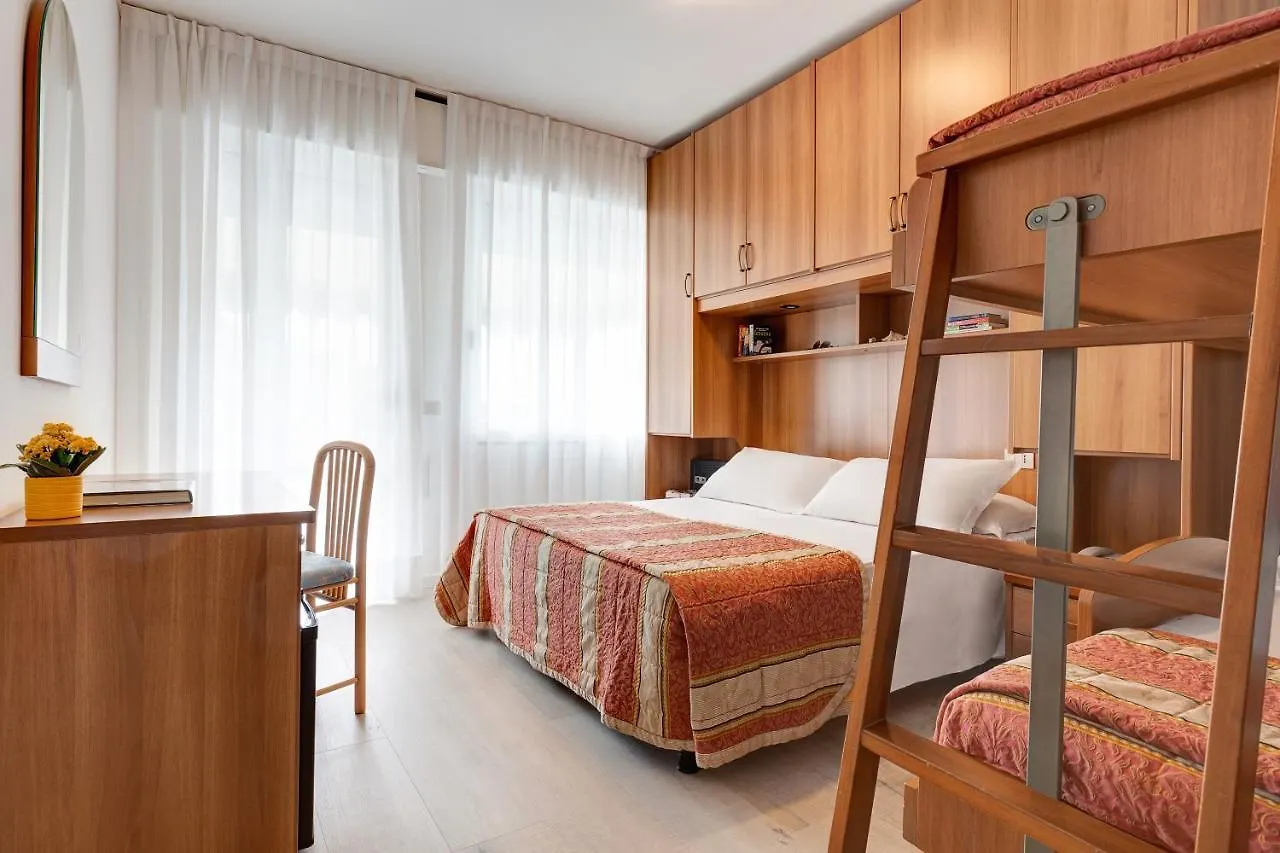 ***  Hotel Hungaria Lido di Jesolo Италия