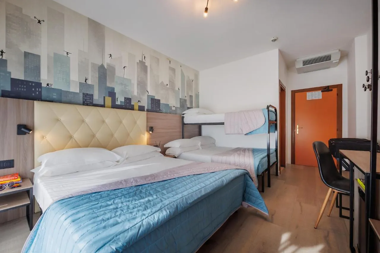 Hotel Hungaria Lido di Jesolo 3*,