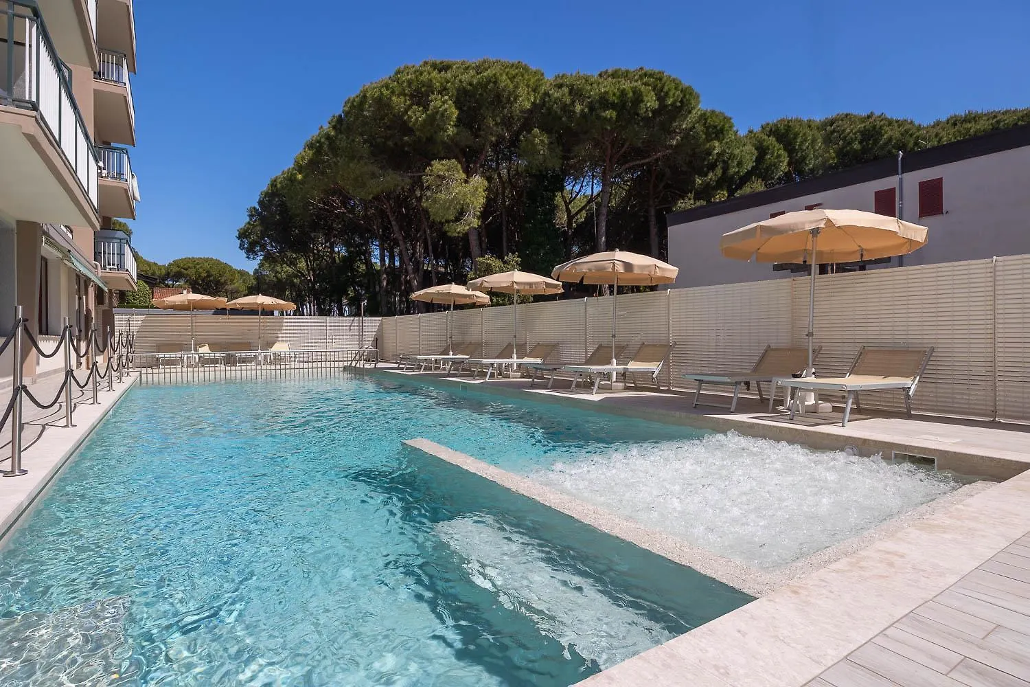 Hotel Hungaria Lido di Jesolo 3*,