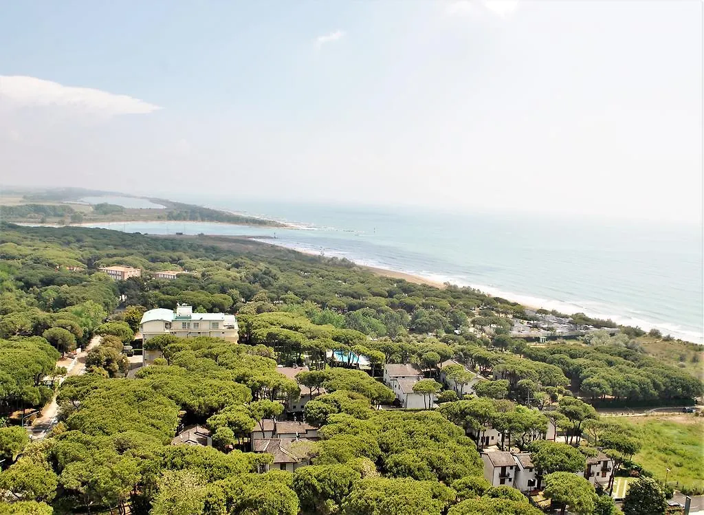 Hotel Hungaria Lido di Jesolo 3*,
